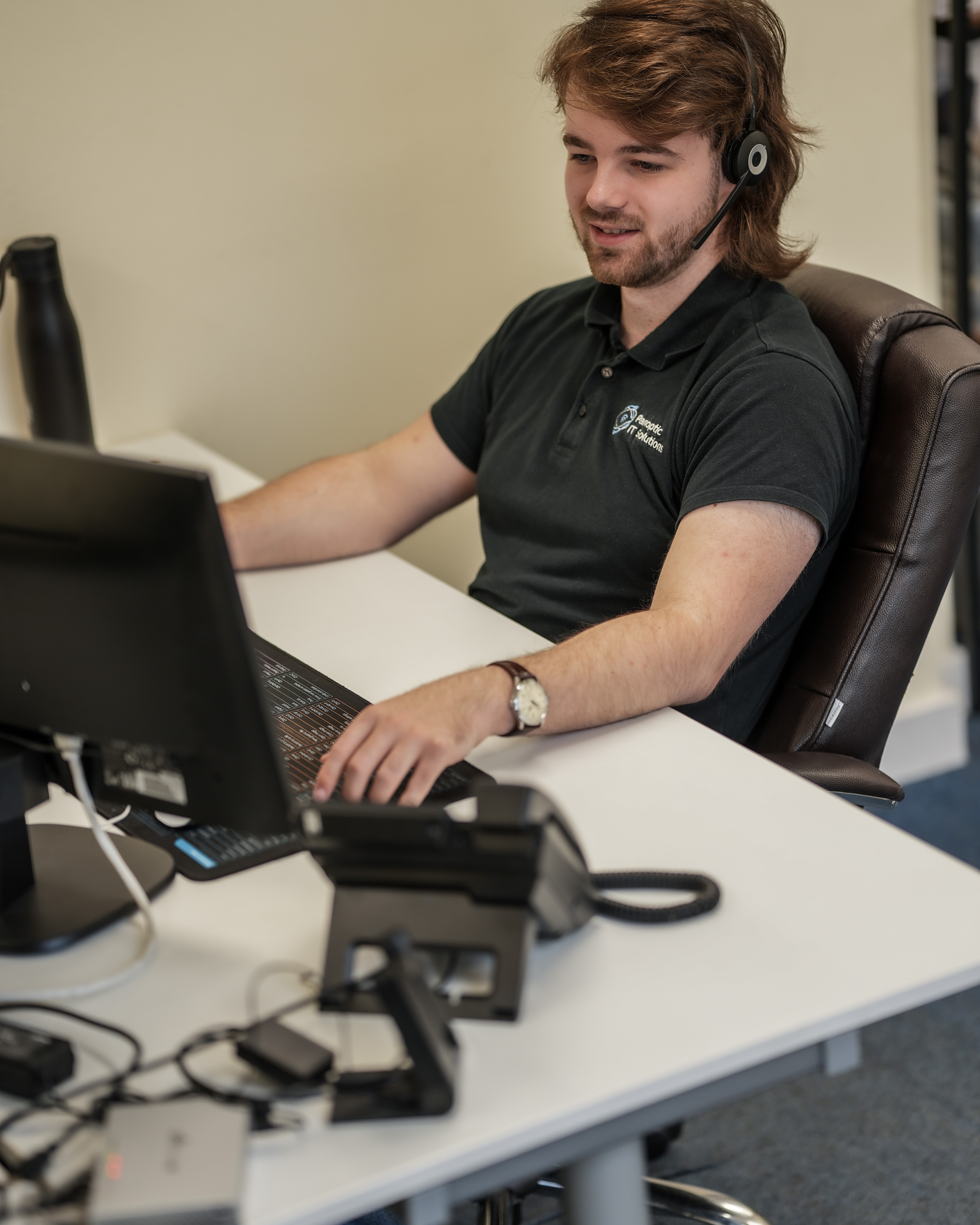A Panoptic IT Solutions engineer on a remote support session
